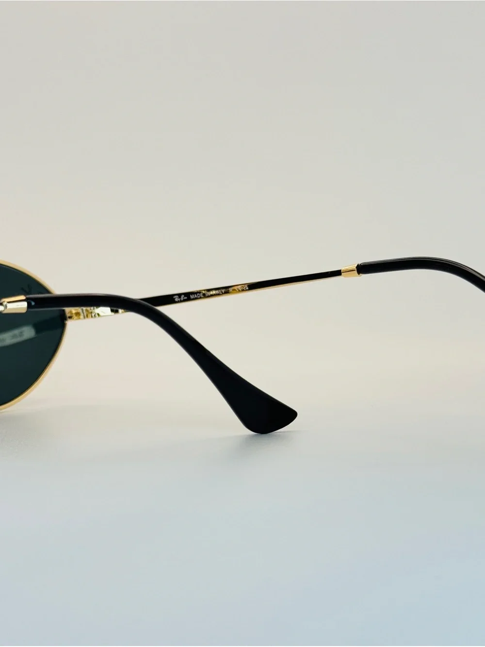Ray-Ban RB3757